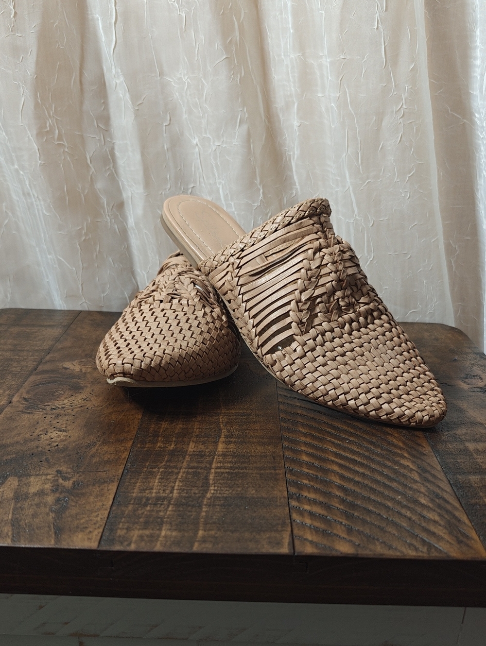 Splendid Woven Leather Mules